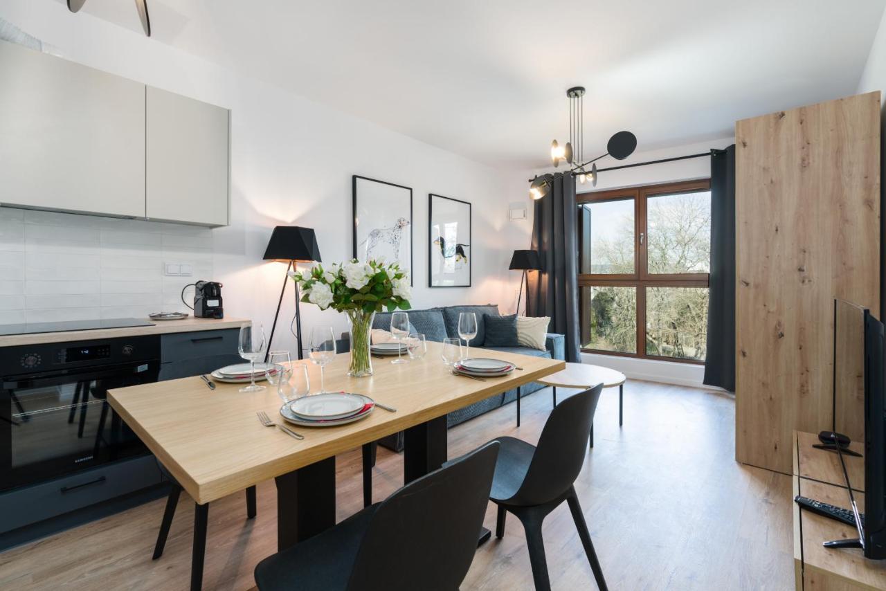 Apartment Bukowska 18 With Balcony Mtp By Renters