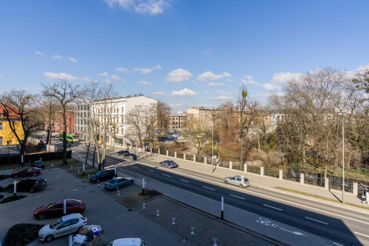 Apartment Bukowska 18 With Balcony Mtp By Renters Poznan